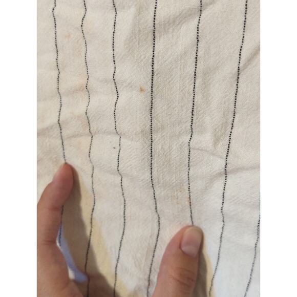 RTR Donni. White Black Pinstripe Sleeveless Button Front Vest Size Medium tank - Picture 7 of 9